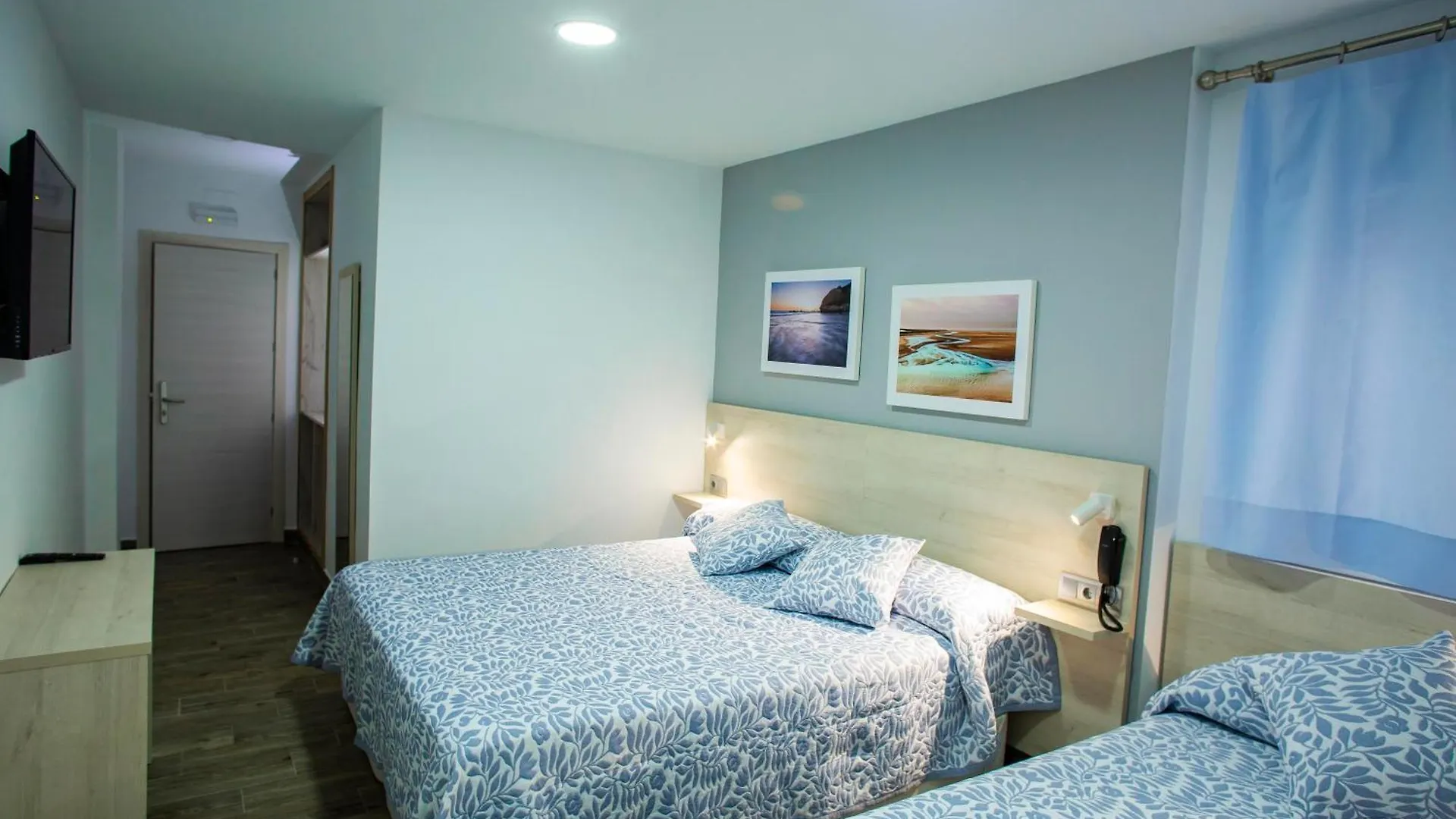 Hotel Bari Conil De La Frontera 0*,  Spagna