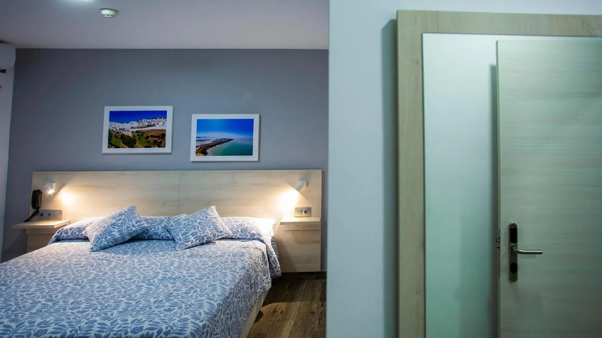 Hotel Bari Conil De La Frontera