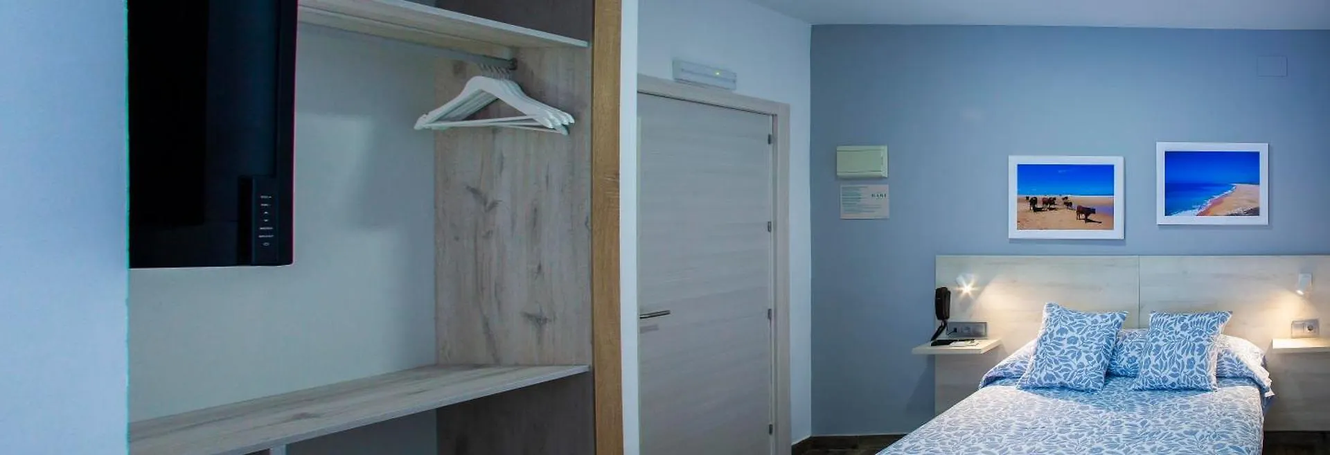 Hotel Bari Conil De La Frontera 0*,